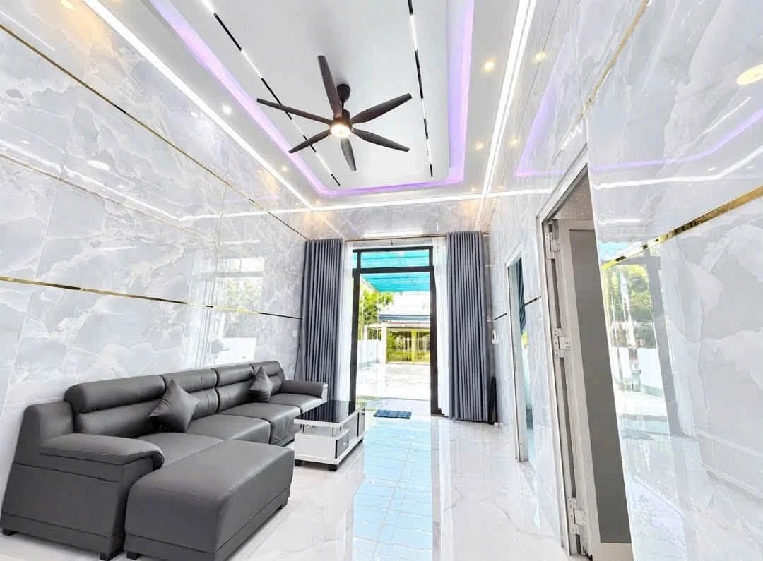 Nhà mặt tiền 300m² DX072 Chánh Hiệp, 4 tỷ 750 - Ảnh thu nhỏ 3