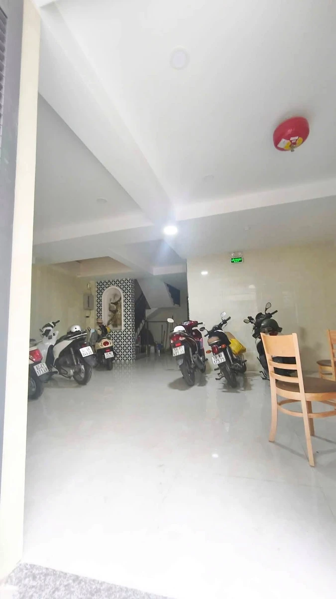 Bán nhà CHDV 6 tầng 13 phòng 83m2 hẻm xe tải gần Tên Lửa, Bình Tân - 11 tỷ - Ảnh thu nhỏ 4
