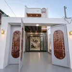 Bán nhà sổ riêng 4 phòng ngủ 160m2 Quận 1 giá 3.43 tỷ - Ảnh thu nhỏ 1
