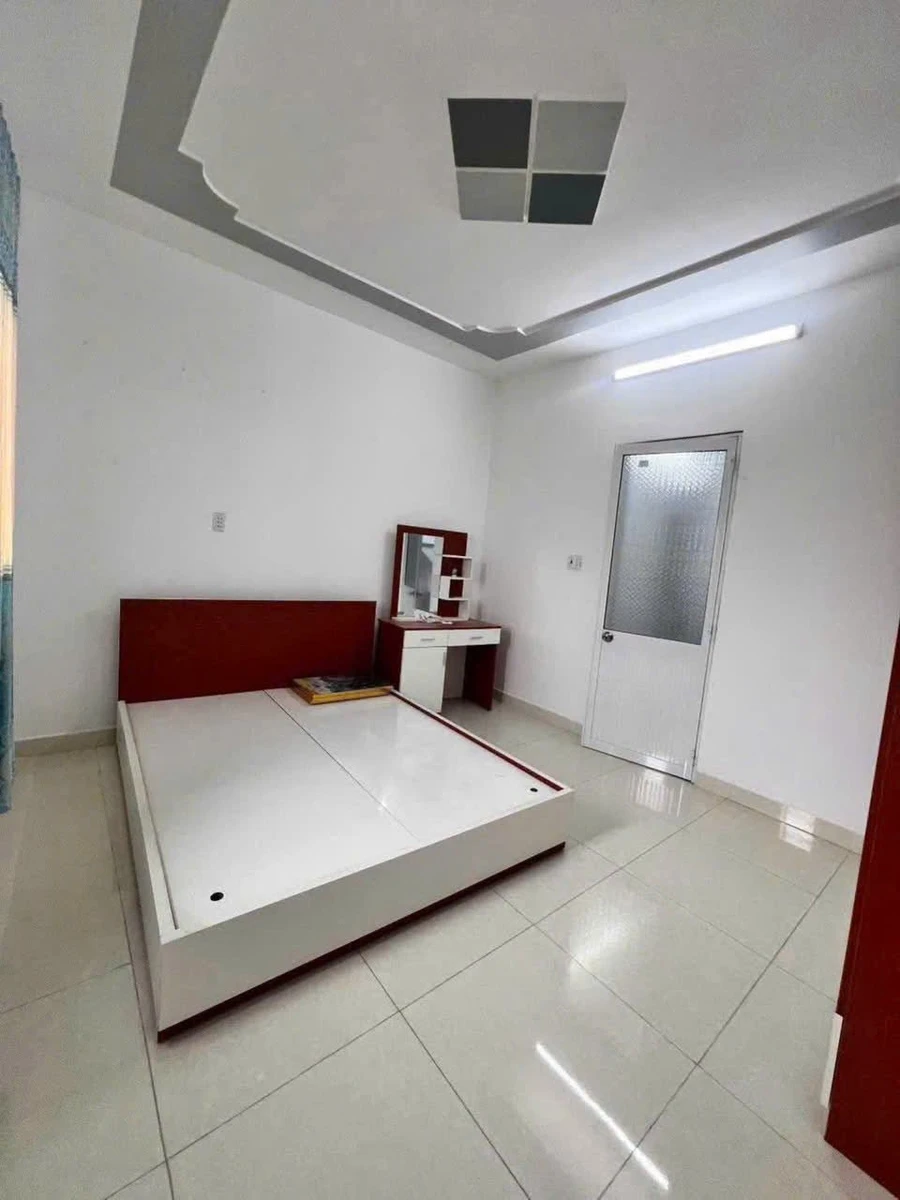 Bán nhà 1 trệt 2 lầu 4PN 48m², Cần Giuộc, Long An 1,8 tỷ - Ảnh thu nhỏ 4