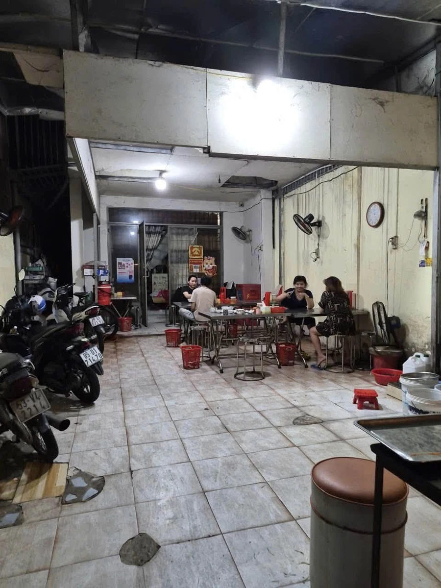 Bán nhà mặt tiền Nguyễn Duy Cung 140m², 3PN, giá 15,5 tỷ, Gò Vấp - Ảnh thu nhỏ 2