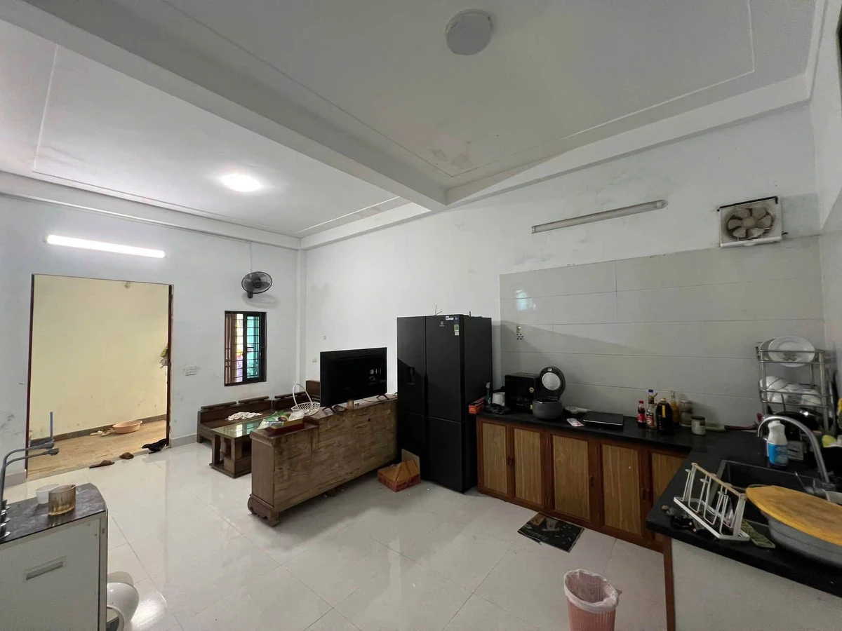 Nhà 2 tầng mặt tiền 11m Đông Vĩnh 78m² 2 tỷ - Ảnh thu nhỏ 3