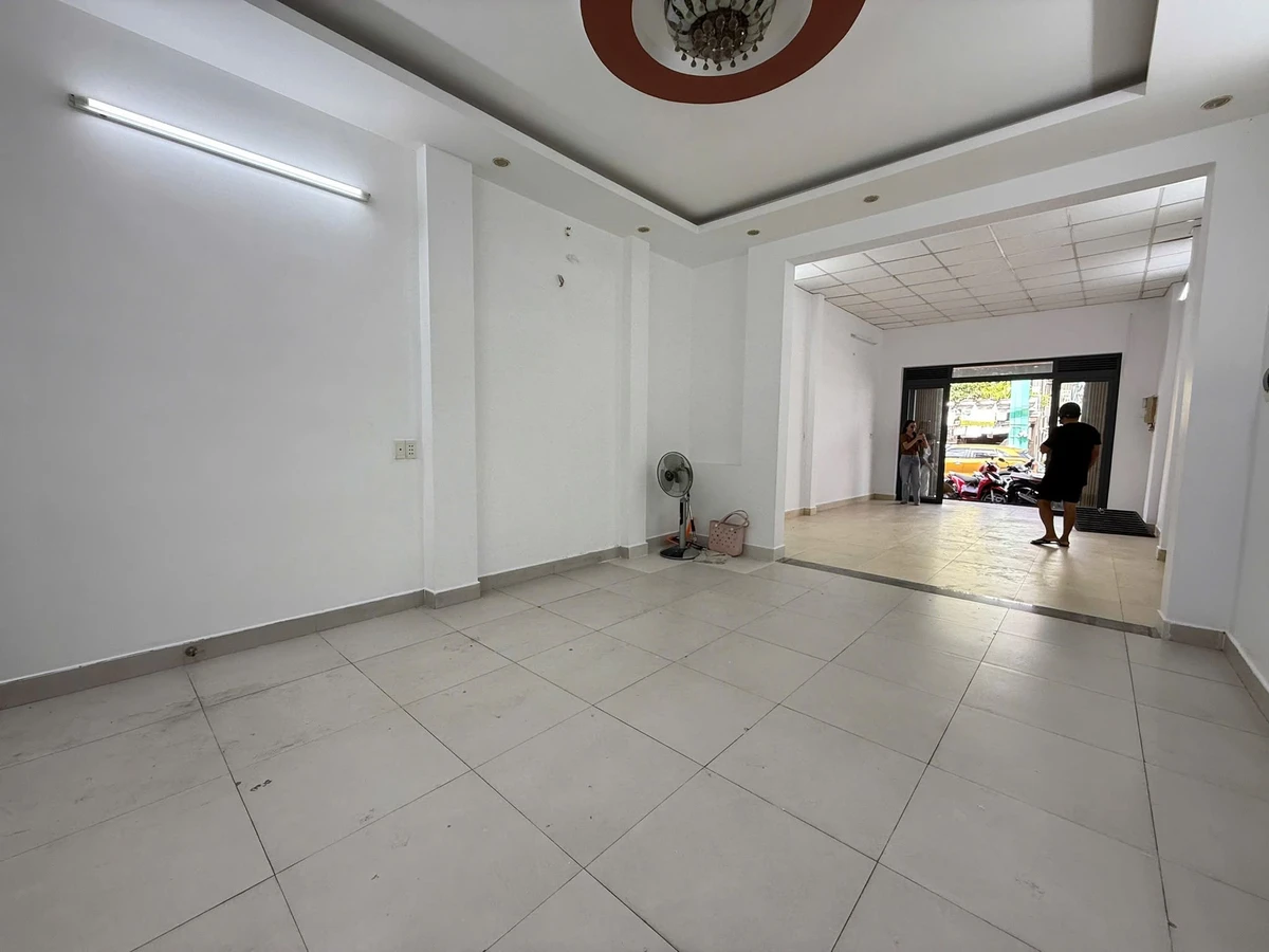 Bán shophouse mặt tiền Âu Cơ 80m2 5 tầng Tân Bình - Ảnh thu nhỏ 3