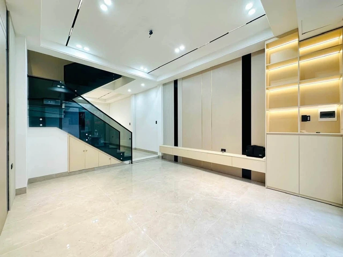 Bán nhà mới 44m² Trần Nguyên Hãn 3 tỷ 950 triệu - Ảnh thu nhỏ 2