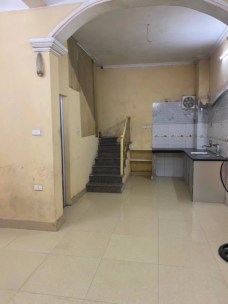 Bán nhà 3 tầng 36m2 ô tô đỗ cửa tại Bồ Đề, Long Biên, Hà Nội giá 6,3 tỷ - Ảnh thu nhỏ 3