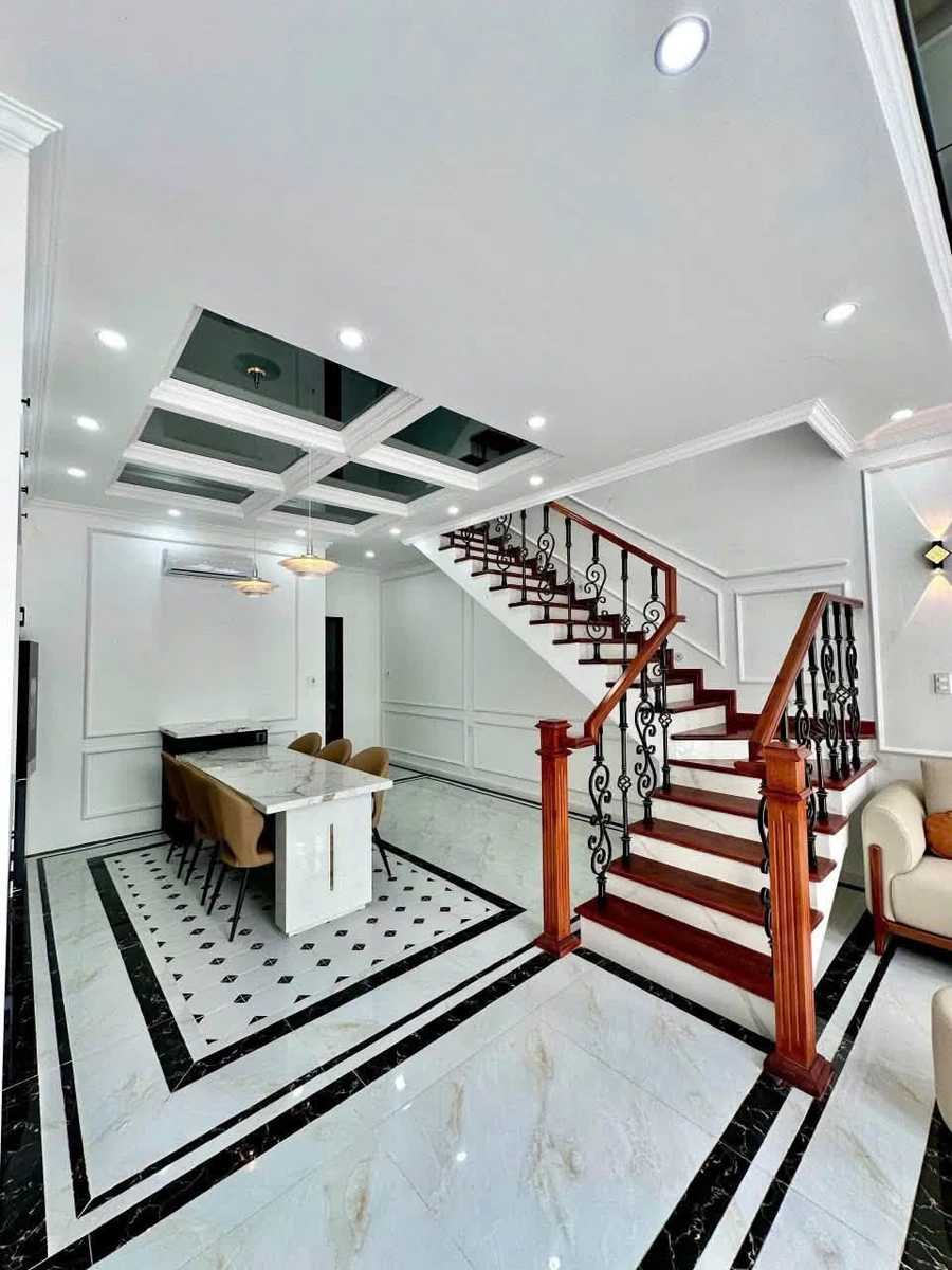 Bán villa tân cổ điển 120m² 3 phòng ngủ Huế 3,35 tỷ - Ảnh thu nhỏ 2