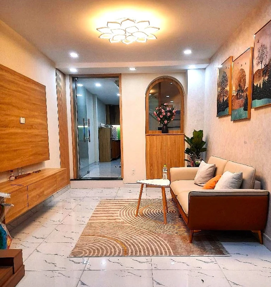 Bán nhà 39m2, 4PN 4WC Trần Xuân Soạn Quận 7 - Ảnh thu nhỏ 3