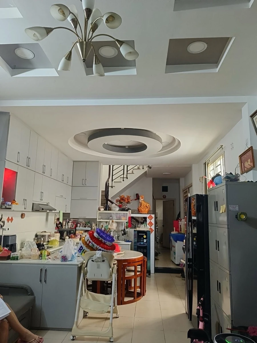 Bán nhà mặt tiền 84m² 3 phòng ngủ Tân Quý, Tân Phú - Ảnh thu nhỏ 4