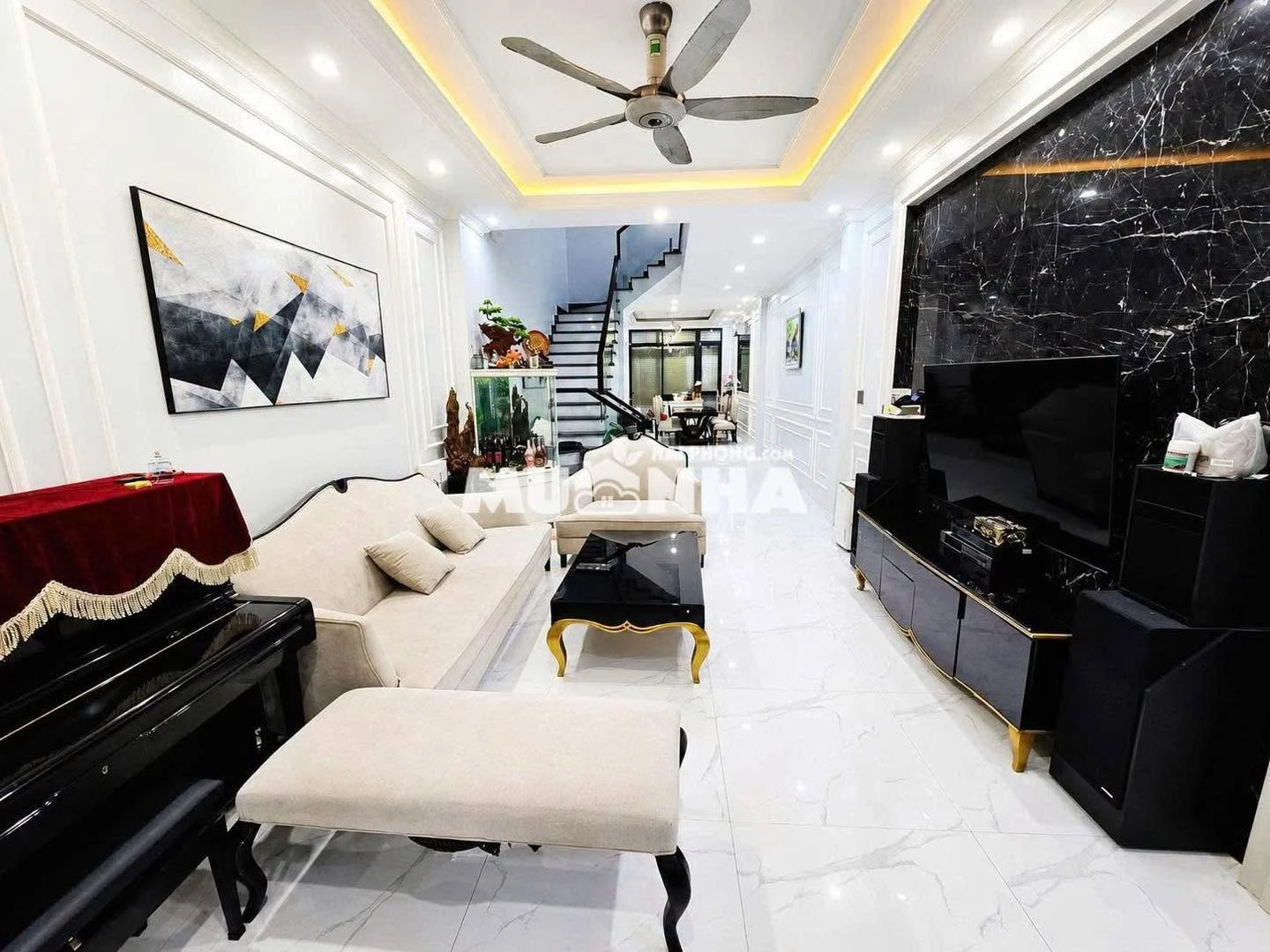 Bán nhà mặt đường Khúc Thừa Dụ 96m² 3 tầng 8,7 tỷ - Ảnh 1