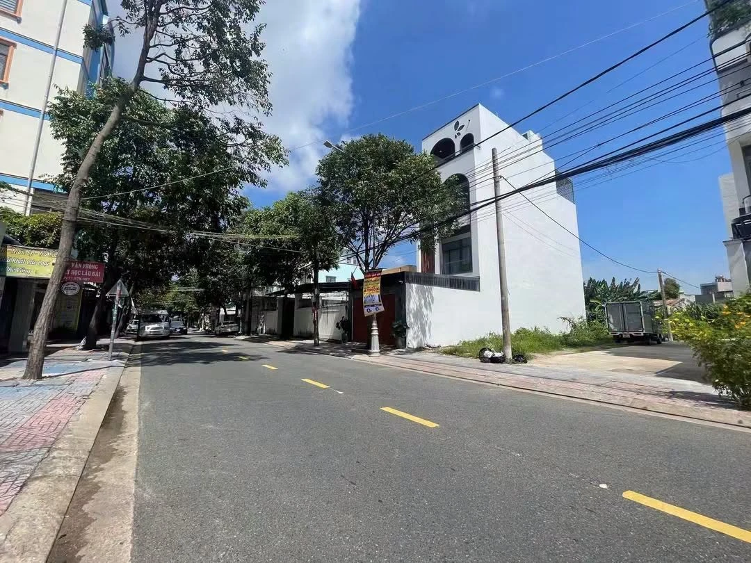 Bán đất 2 mặt tiền Bến Nôm, 550m², Quận 12 - Ảnh 1