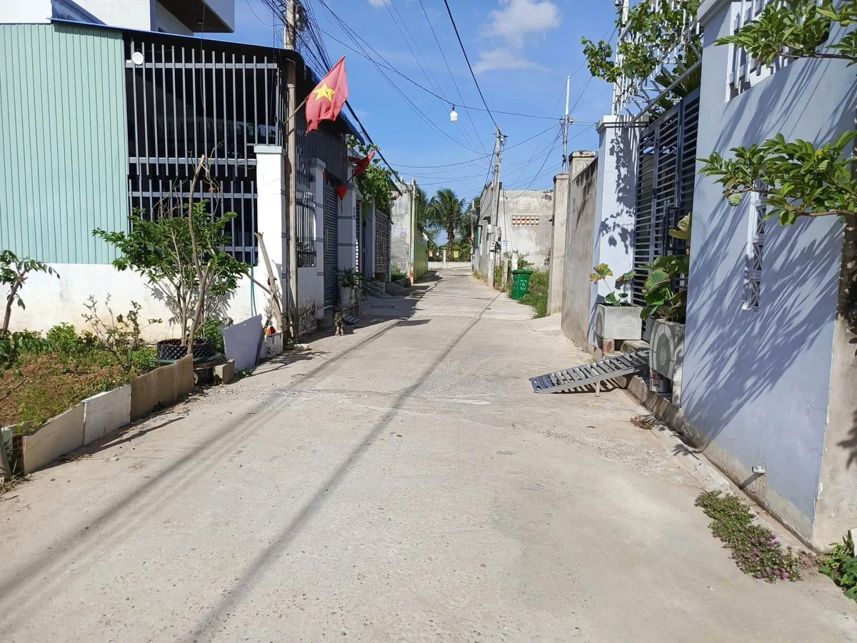 Bán lô đất thổ cư 99,6m² Phường Hàm Thắng, Lâm Đồng 750 triệu - Ảnh 1