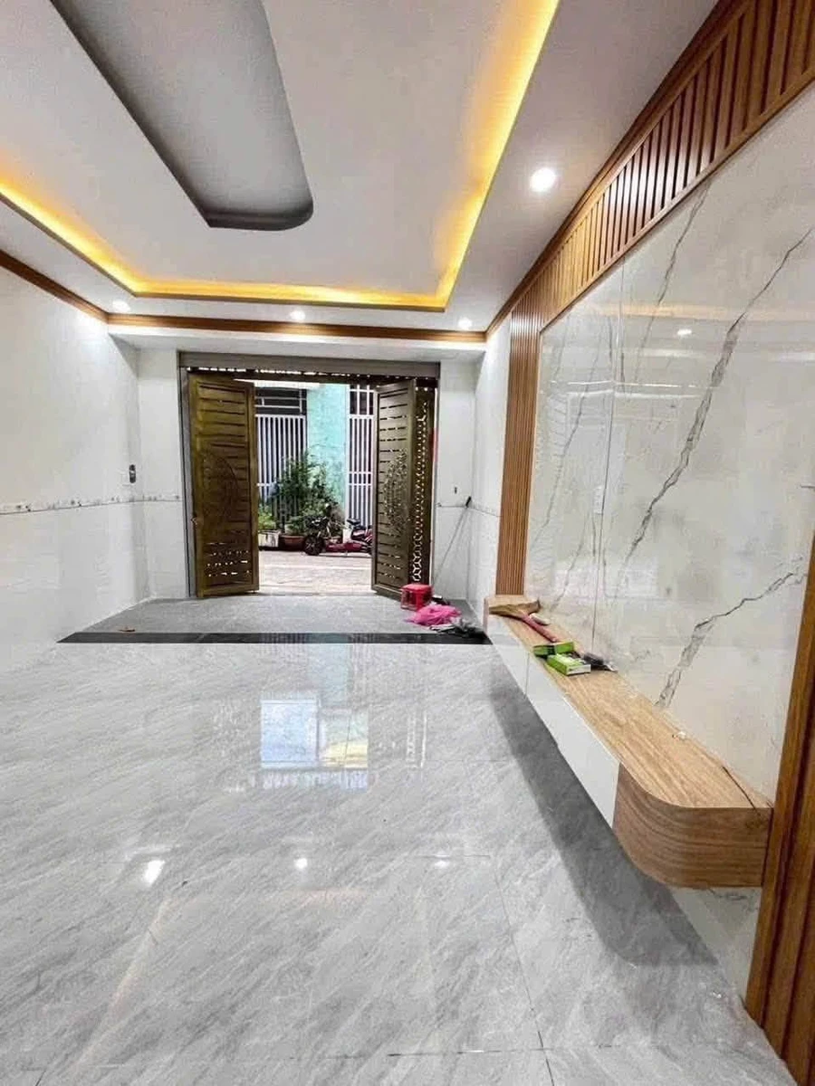 Bán nhà trệt lầu mới KP2A Long Bình, 90m², 2PN, giá 1 tỷ 350 triệu - Ảnh thu nhỏ 2