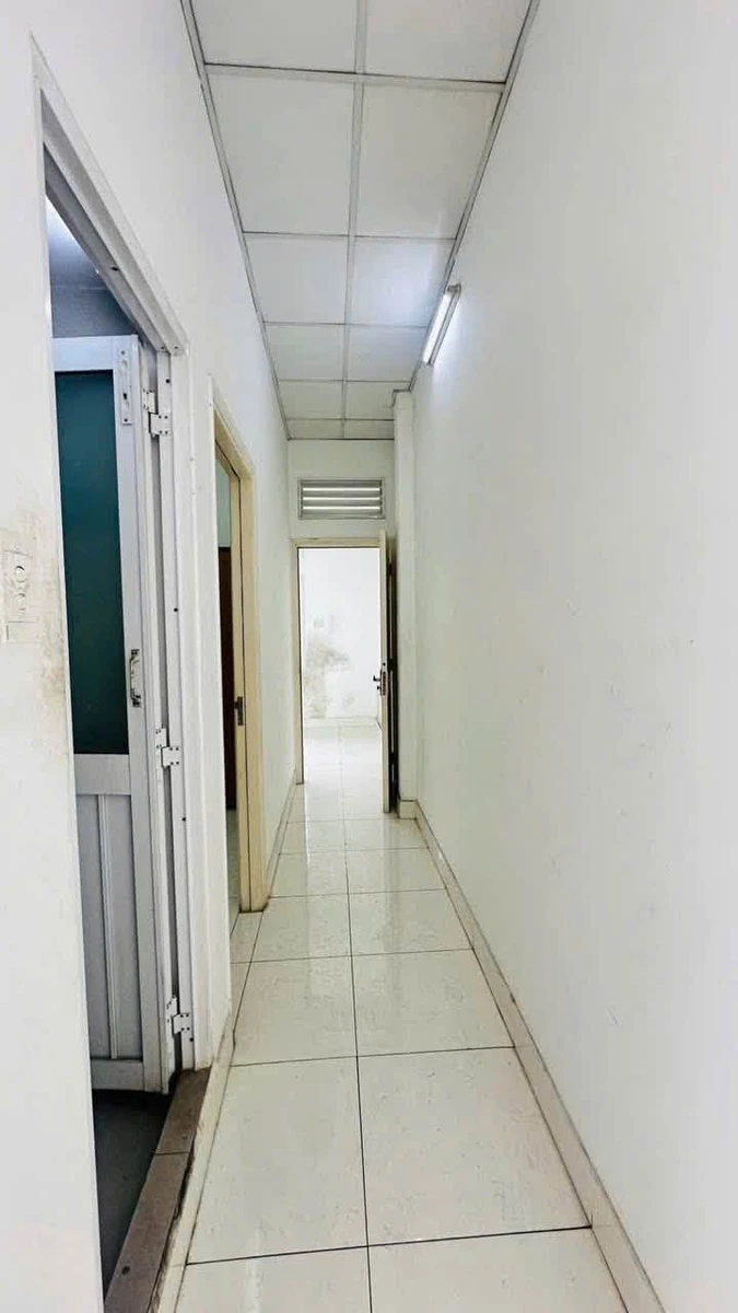 Bán nhà 2 tầng 105m2 hai mặt hẻm xe hơi Xa Lộ Hà Nội, Hiệp Phú, Quận 9 giá 6,3 tỷ - Ảnh thu nhỏ 5