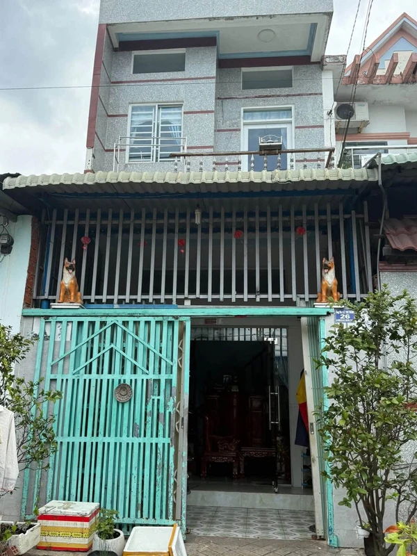 Bán nhà 1 trệt 1 lầu 64m² Phú Chánh, Bình Dương