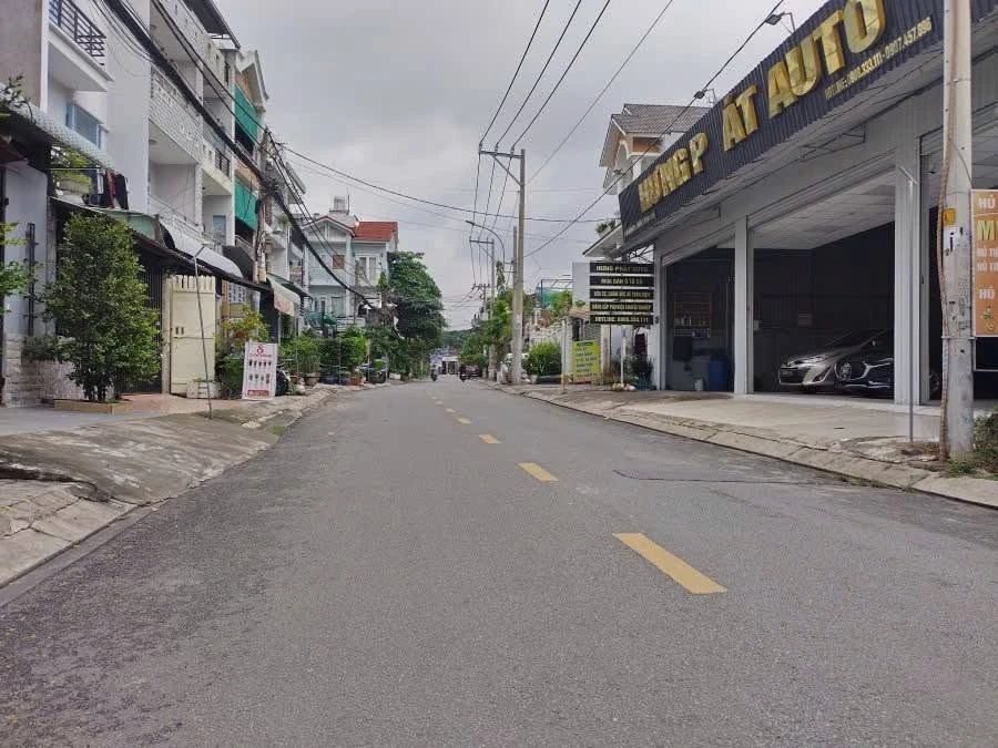 Bán đất tặng nhà mặt tiền 110m2 (5x22) Linh Tây, Thủ Đức, giá 9,8 tỷ - Ảnh 1
