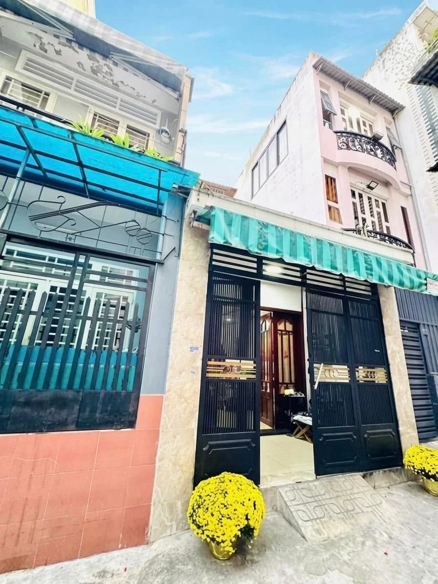 Bán nhà 2 tầng 53m² 3 phòng ngủ sát mặt tiền Trần Quang Diệu, Quận 3 giá 8,3 tỷ - Ảnh 1