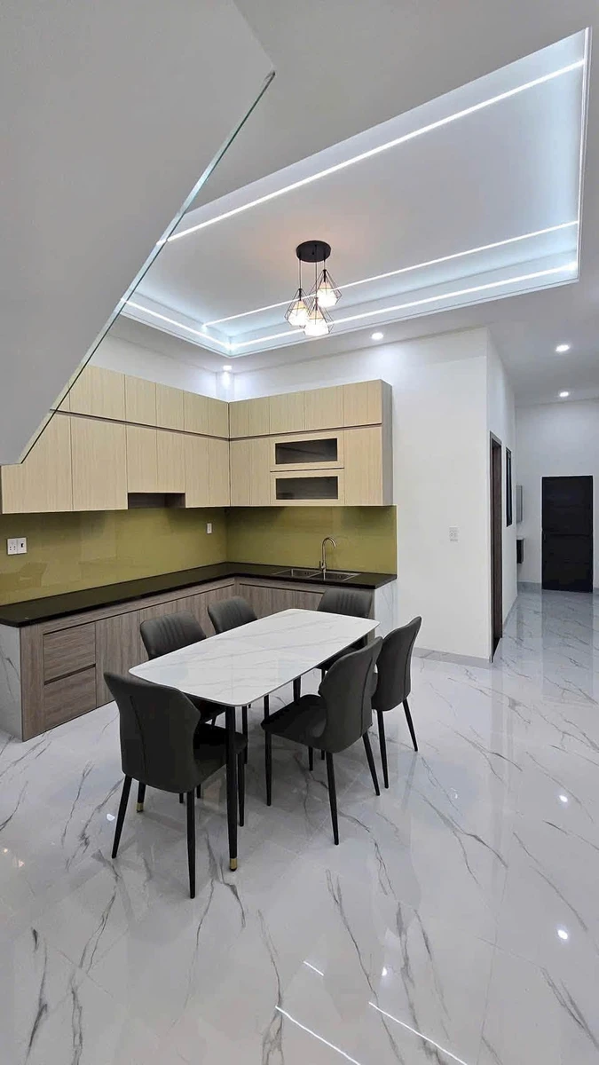 Bán nhà 1 trệt 2 lầu 260m² Thủ Đức 5 tỷ 450 triệu - Ảnh thu nhỏ 4