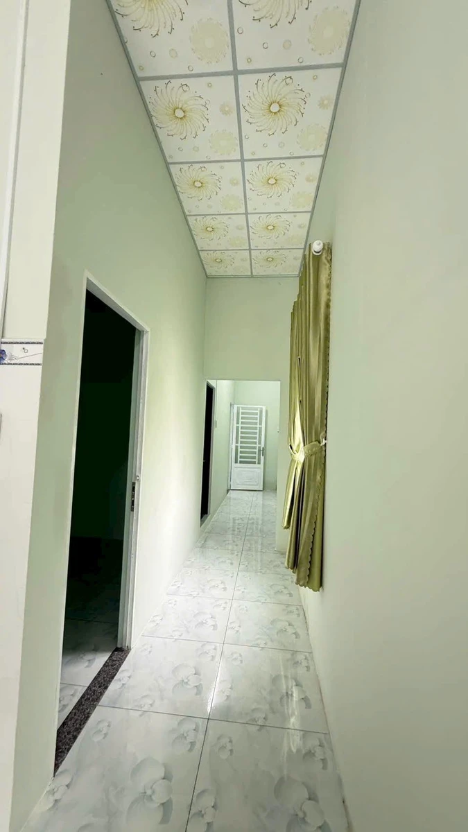 Bán nhà 2 phòng Tây Ninh 120m2 giá 1 tỷ 380 triệu - Ảnh thu nhỏ 4