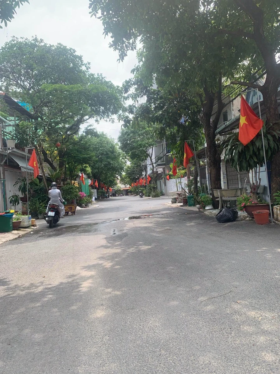 Bán nhà 3 tầng hẻm kinh doanh Hiệp Thành 45, Quận 12, 70m2, 5,85 tỷ - Ảnh thu nhỏ 3