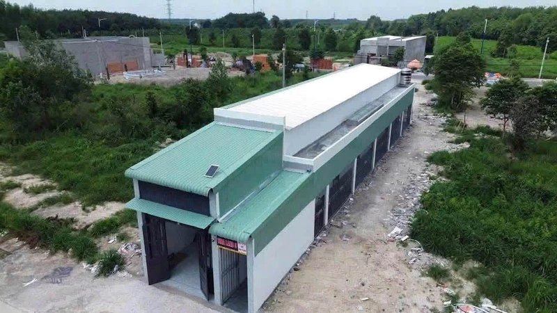 Bán nhà trọ cao cấp 250m2 giá 1 tỷ 2 tại KCN Minh Hưng