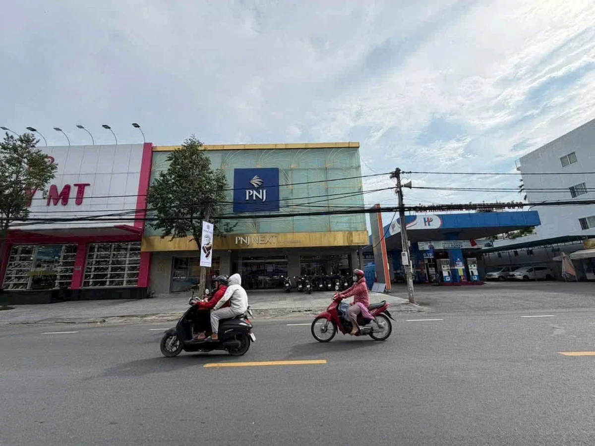 Bán đất mặt tiền Phạm Văn Thuận, Biên Hòa, 1.980m², 75 tỷ - Ảnh 1