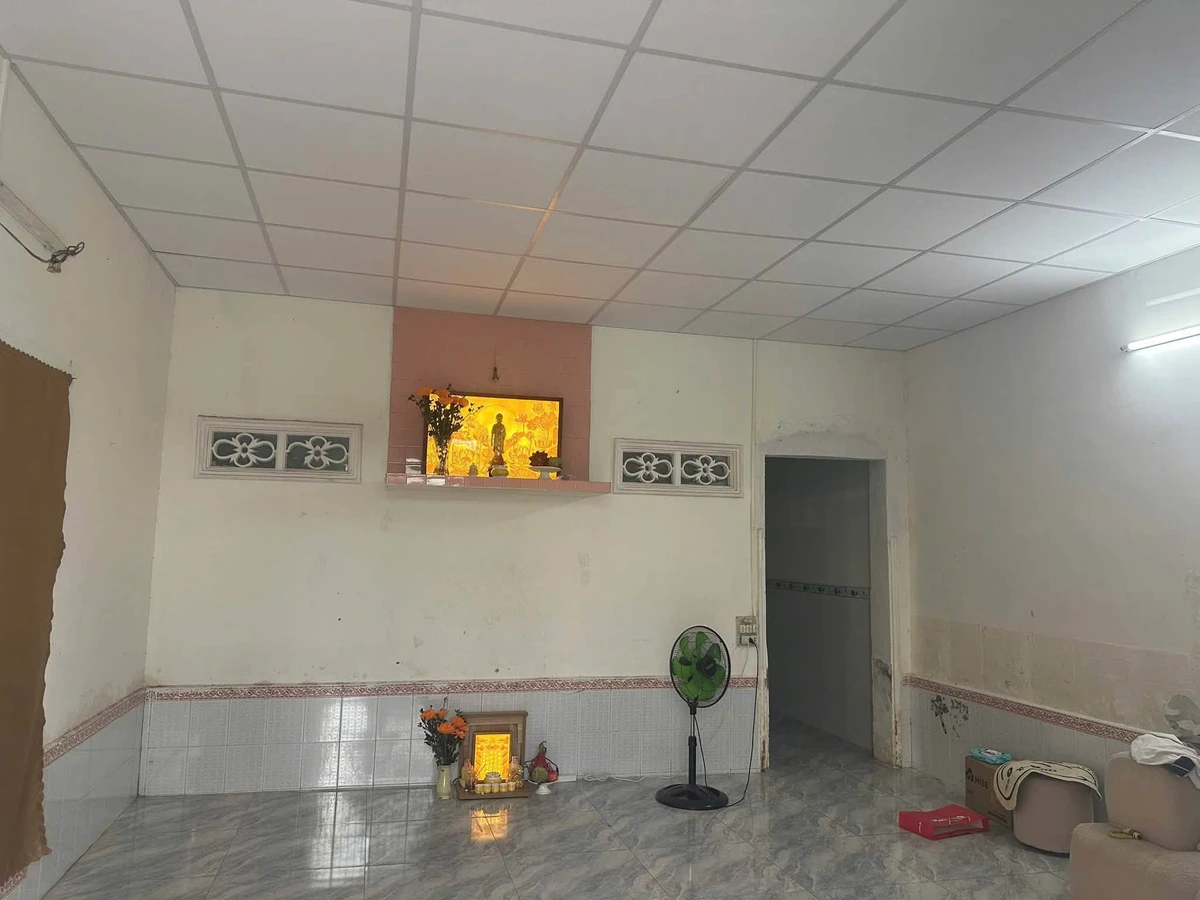Bán nhà cấp 4 106m2 sổ riêng, 2PN 1WC, đường ô tô, phường Bửu Hòa - Ảnh thu nhỏ 2