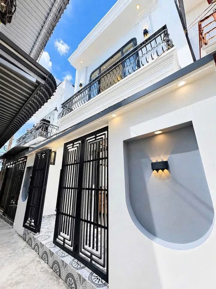 Bán nhà hẻm Võ Thị Sáu, Rạch Giá, 81m², 3PN, 1tỷ890tr - Ảnh 1