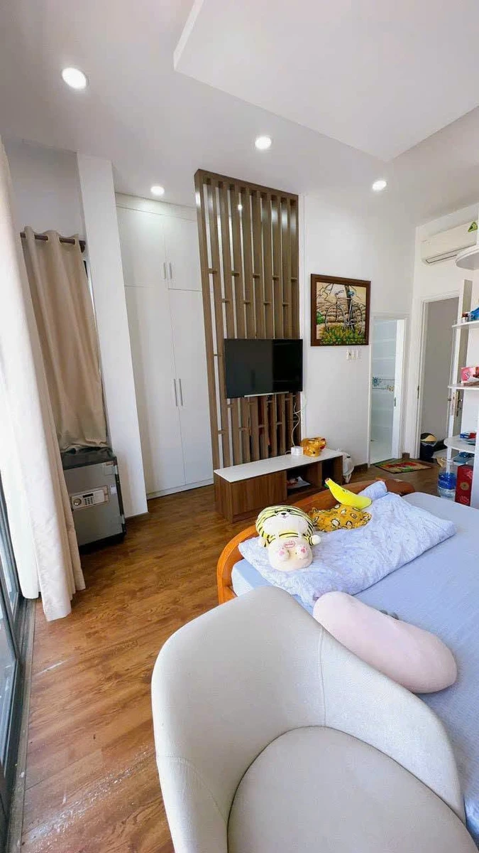 Bán nhà 5 tầng có thang máy 45m² Quận 4 - Ảnh thu nhỏ 5
