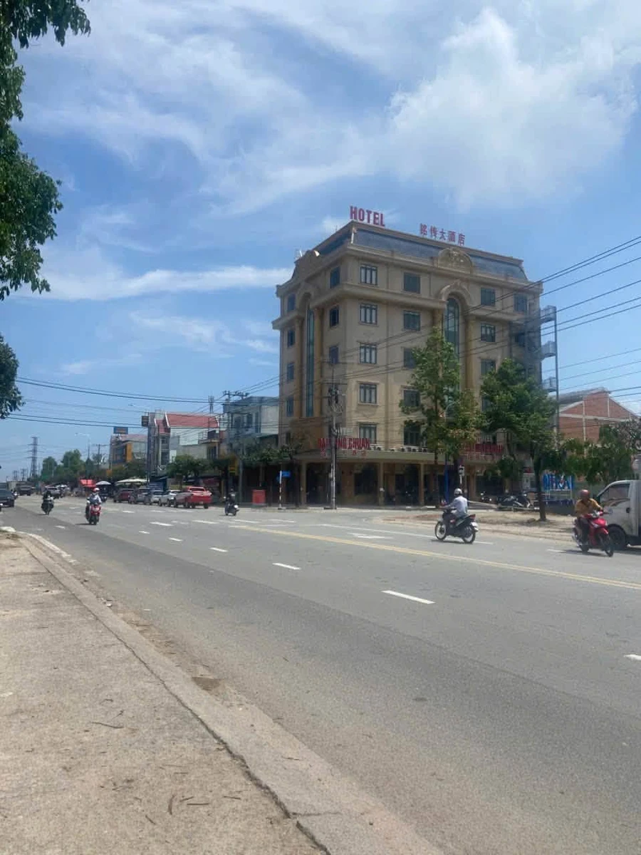 Bán đất nền 60m2 đường D1 Khu 69 Hòa Lợi 1 tỷ 8 - Ảnh thu nhỏ 2