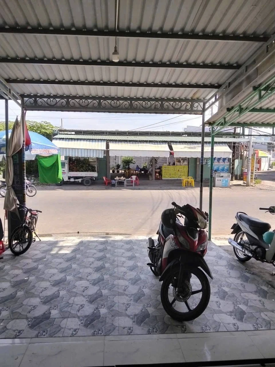 Bán nhà mặt tiền chợ 80m2 Phan Thiết - Ảnh thu nhỏ 2