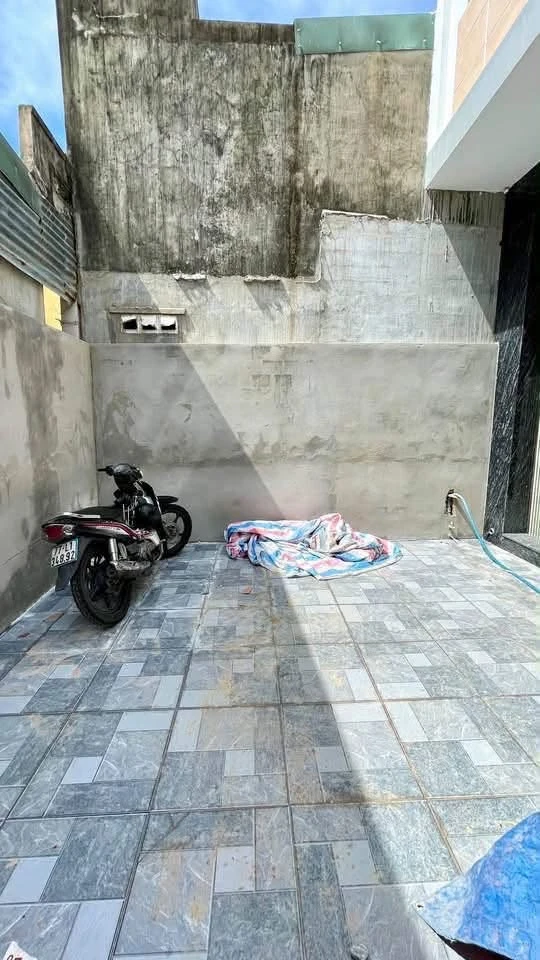 Bán nhà 2 tầng 82m² Quy Nhơn, gần biển, 2 PN 2 WC - Ảnh thu nhỏ 2