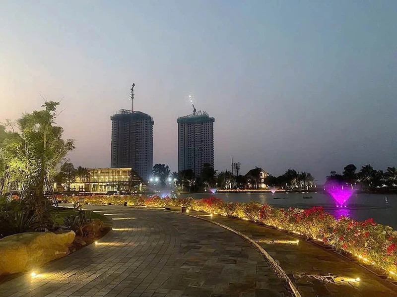 Bán căn hộ 2-3PN Eco Central Park Vinh, 74-99m²