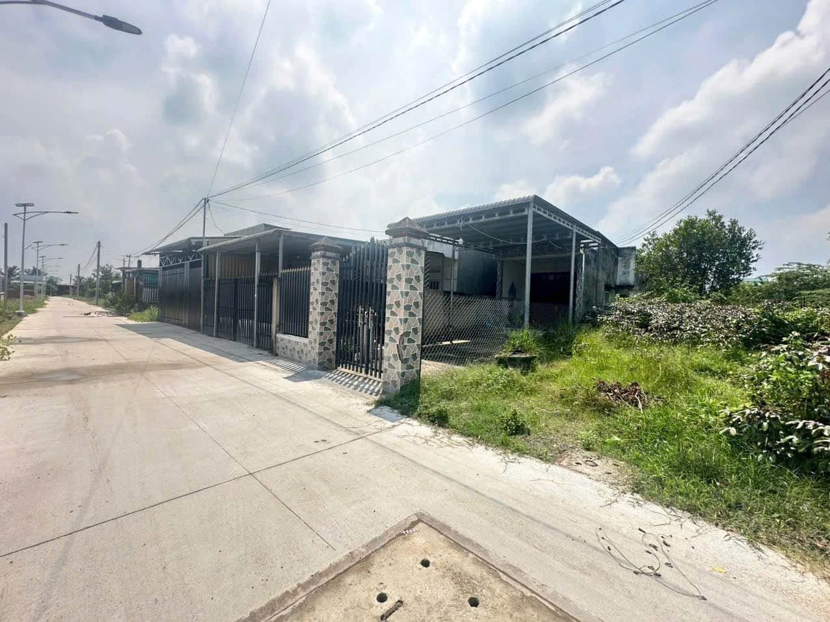 Bán đất 12x40m có nhà sẵn, full thổ cư sổ hồng riêng tại xã Mỹ Hạnh, giá 3,5 tỷ - Ảnh thu nhỏ 5
