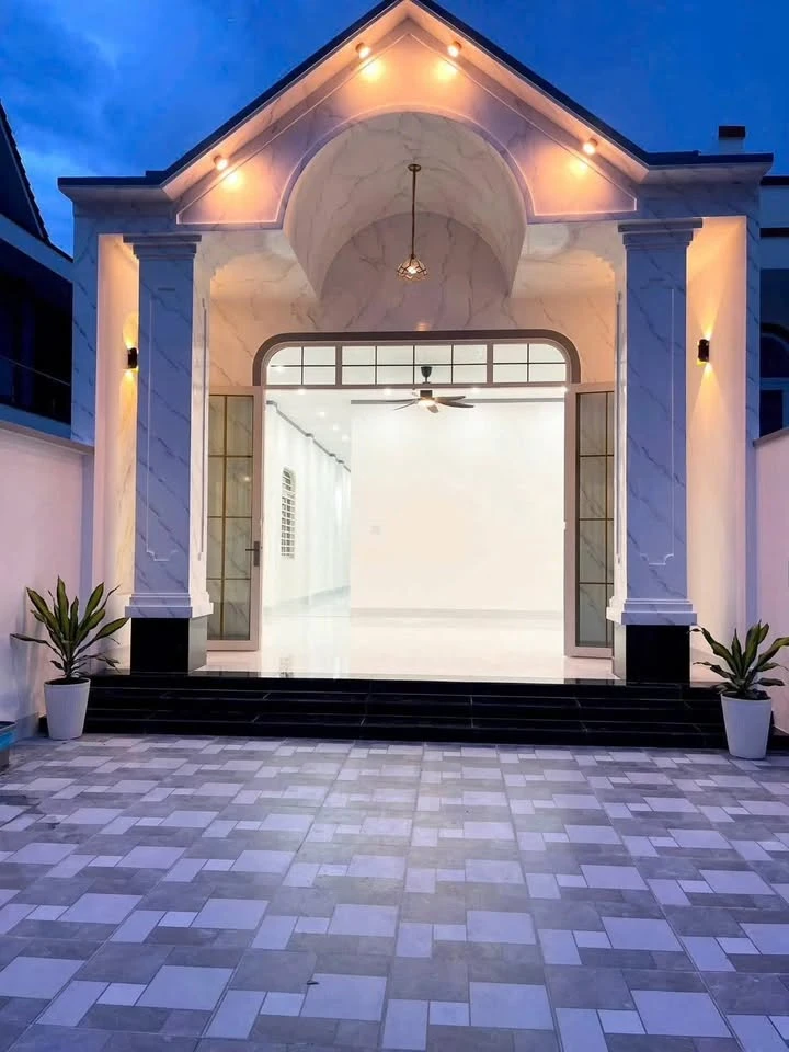 Bán nhà mái Thái 5.5x23.5m Tây Ninh 1 tỷ 550 triệu - Ảnh thu nhỏ 2