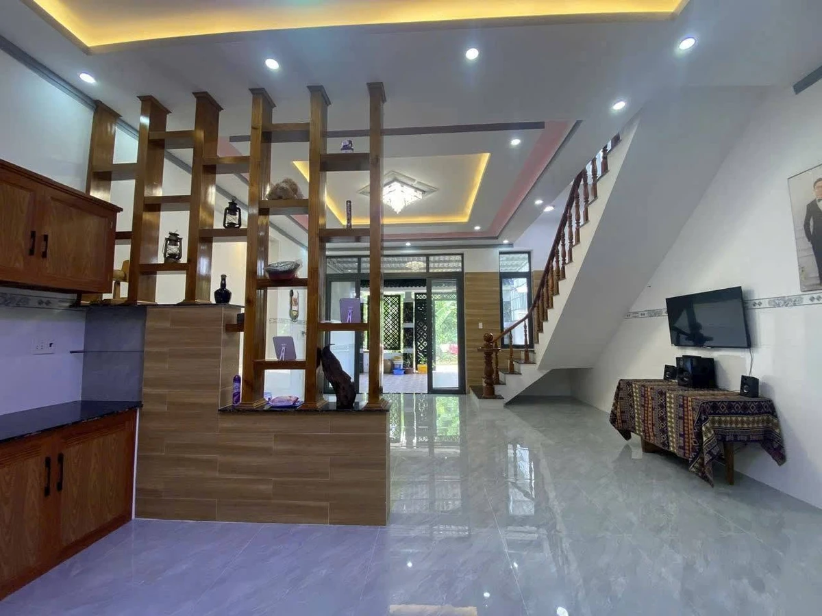 Bán nhà 1 lầu 1 trệt 3PN Bà Rịa, 108m², 2 tỷ 800 triệu - Ảnh thu nhỏ 4
