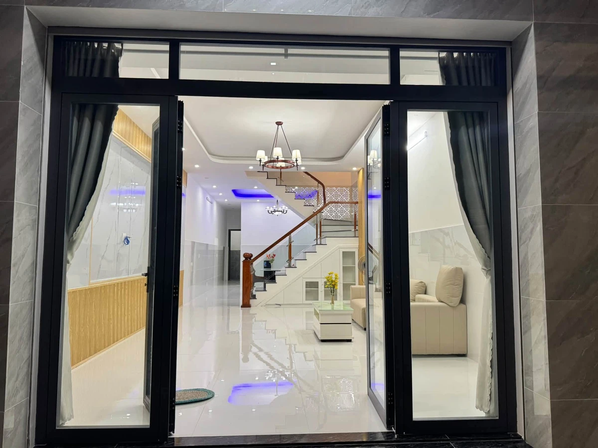 Bán nhà 1 trệt 1 lầu 4PN Lê Văn Lương Nhà Bè 4.2 tỷ - Ảnh 1