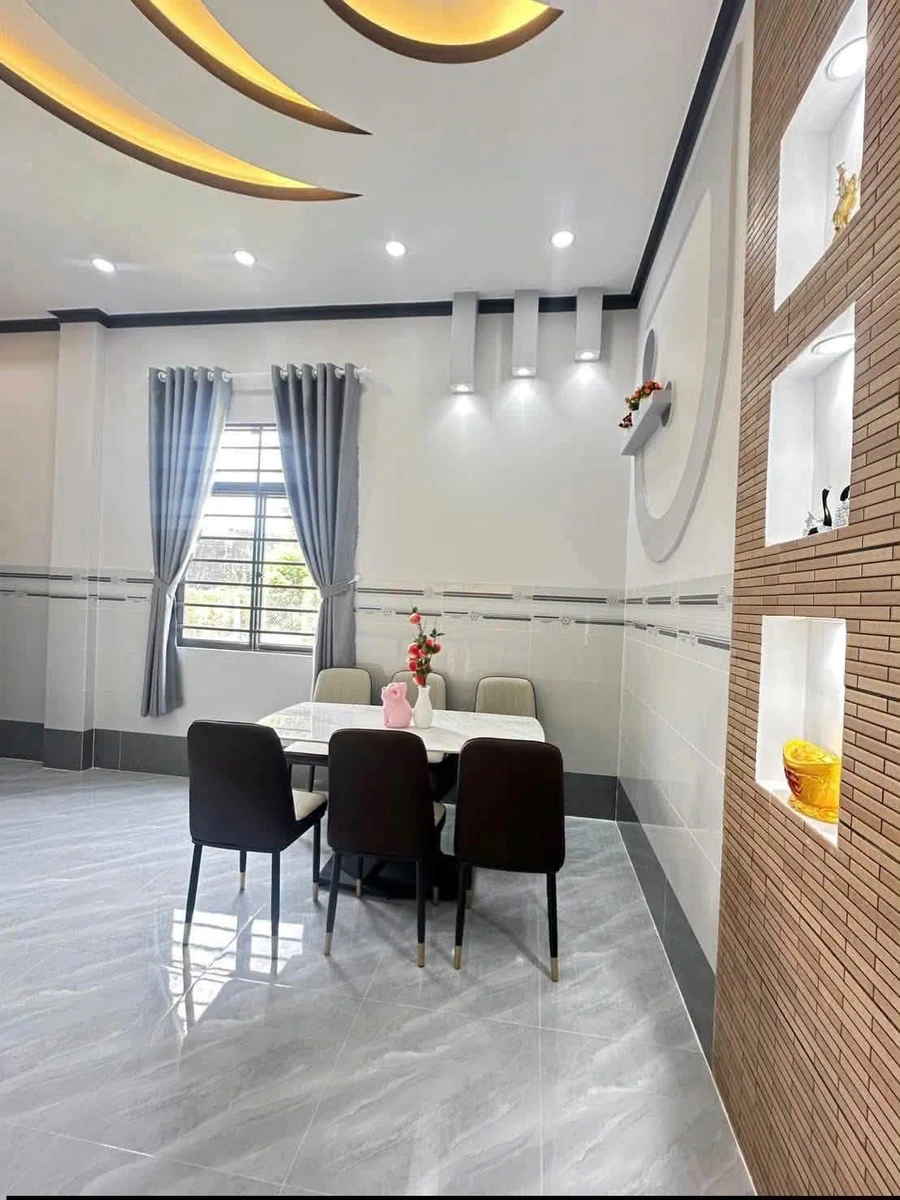 Bán nhà phố 2PN 80m² sân ô tô Tây Ninh 1,2 tỷ - Ảnh thu nhỏ 5