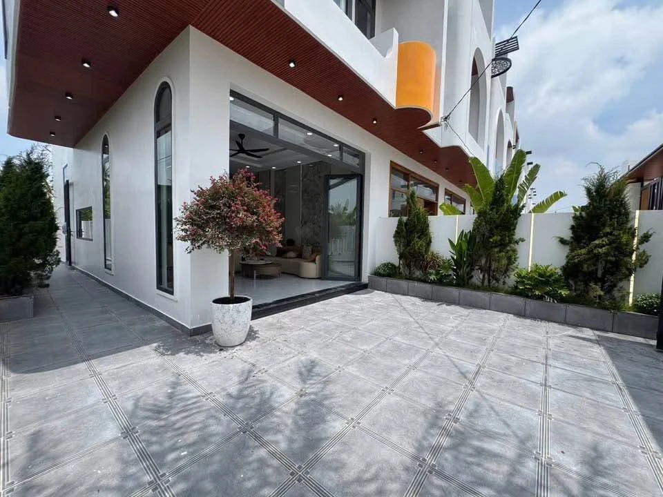 Bán nhà góc 3 mặt tiền 6,8x22m 3PN 3WC gần KCN Cầu Tràm, Xã Rạch Kiến - Ảnh thu nhỏ 4