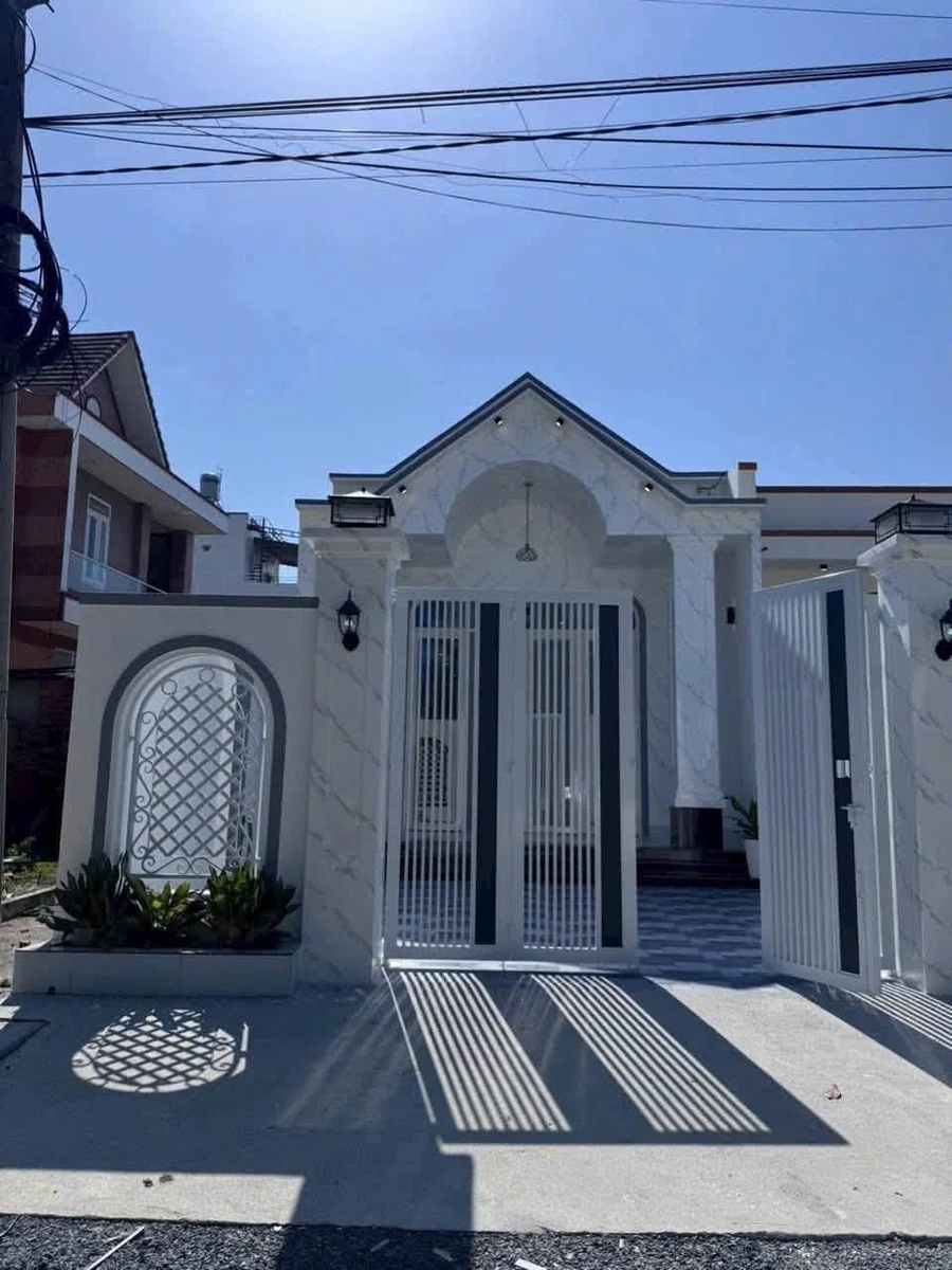 Bán nhà mái Thái 80m² đã hoàn công ở Tây Ninh giá 1 tỷ 550 - Ảnh 1