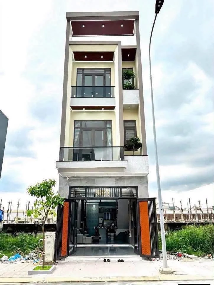 Bán nhà phố Luxury An Phú 72m² 3PN, 5.6 tỷ, full nội thất - Ảnh 1