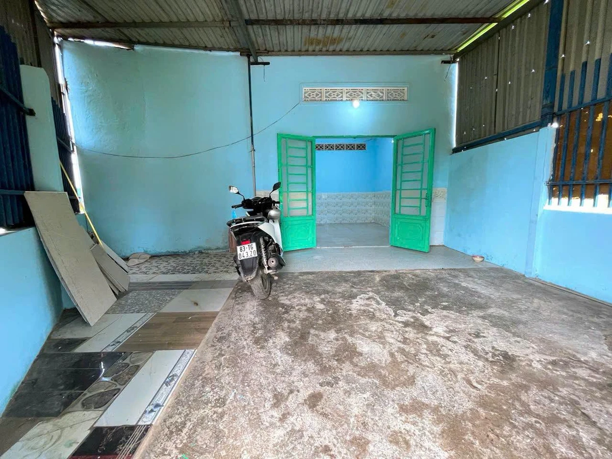 Bán nhà cấp 4 75m2 thị trấn Đức Hòa, Long An giá 490 triệu - Ảnh thu nhỏ 2