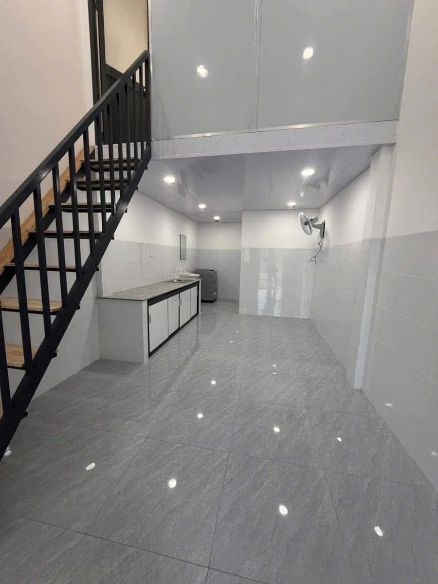 Bán nhà cho thuê 2 căn 85m² Phú Tân giá 900 triệu - Ảnh thu nhỏ 4