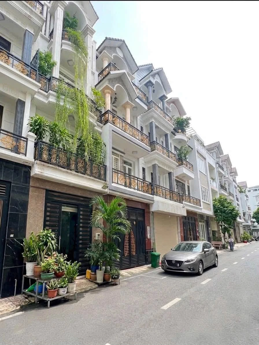 Bán nhà 4 tầng 54m2 hẻm 7m Hương Lộ 2, Bình Trị Đông A, Bình Tân - 6,99 tỷ - Ảnh 1