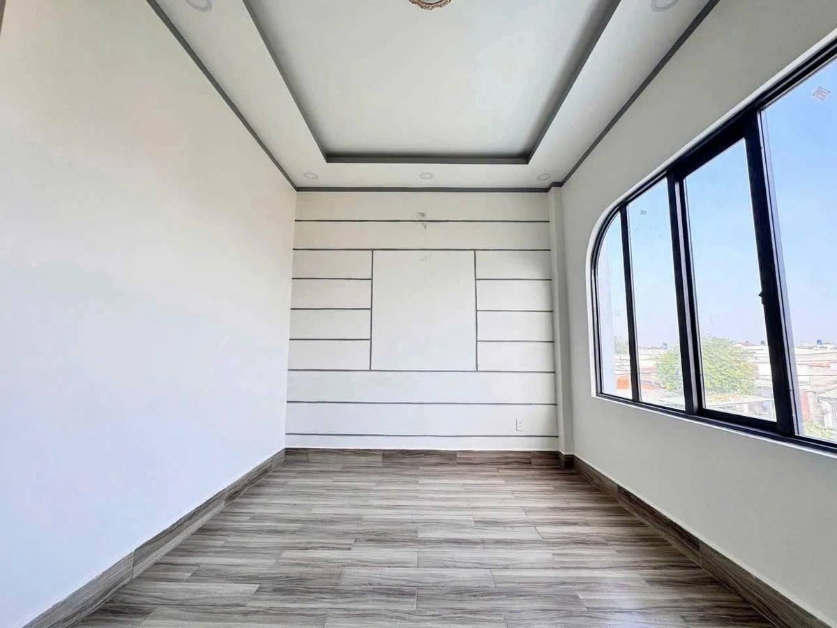 Bán nhà 1 trệt 1 lầu 3PN, 3WC giá 1,8 tỷ tại thị trấn Đức Hòa, Long An - Ảnh thu nhỏ 5