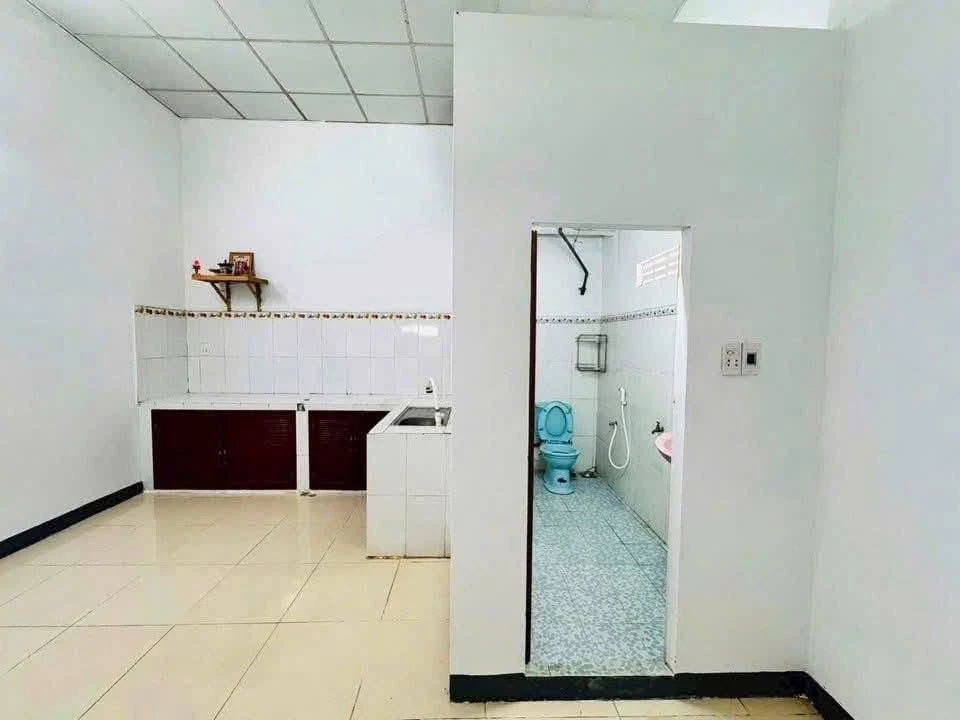 Bán nhà quán cà phê 280m² mặt tiền Nguyễn Cư Trinh - Ảnh thu nhỏ 3