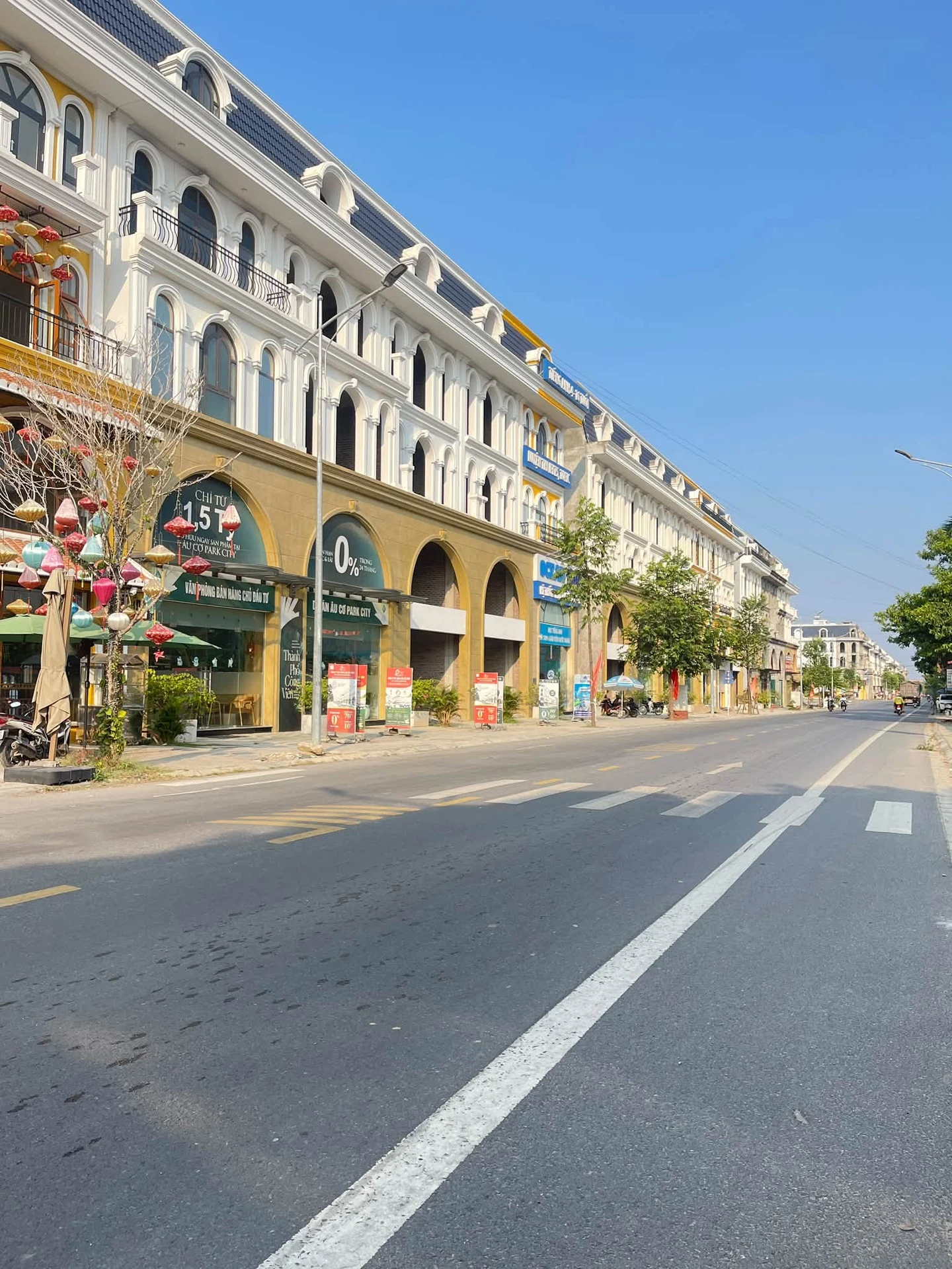 Bán shophouse Âu Cơ Park City 472,8m² 5 tầng trên 5 tỷ - Ảnh 1