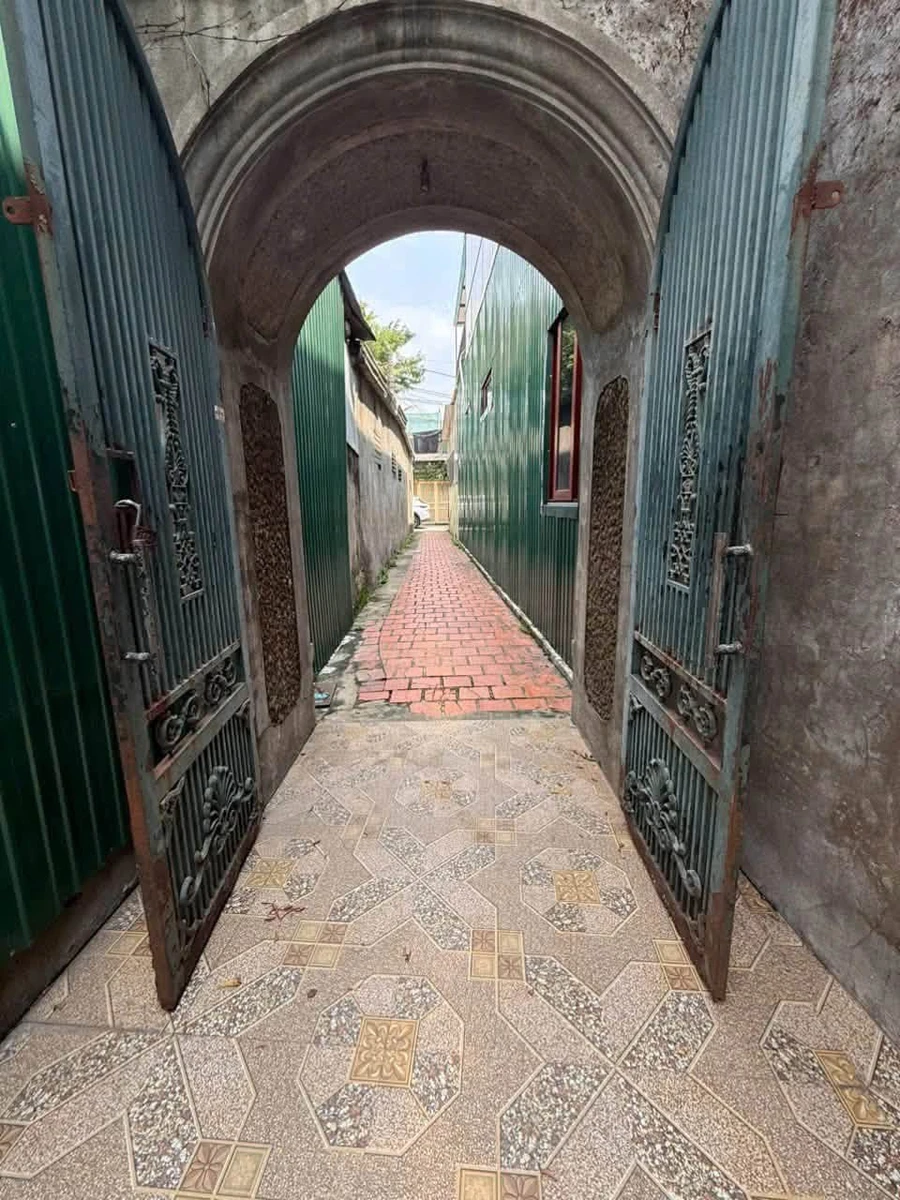 Bán nhà 2 tầng 247m2 Phan Chu Trinh, Phường Thành Vinh - Ảnh thu nhỏ 3
