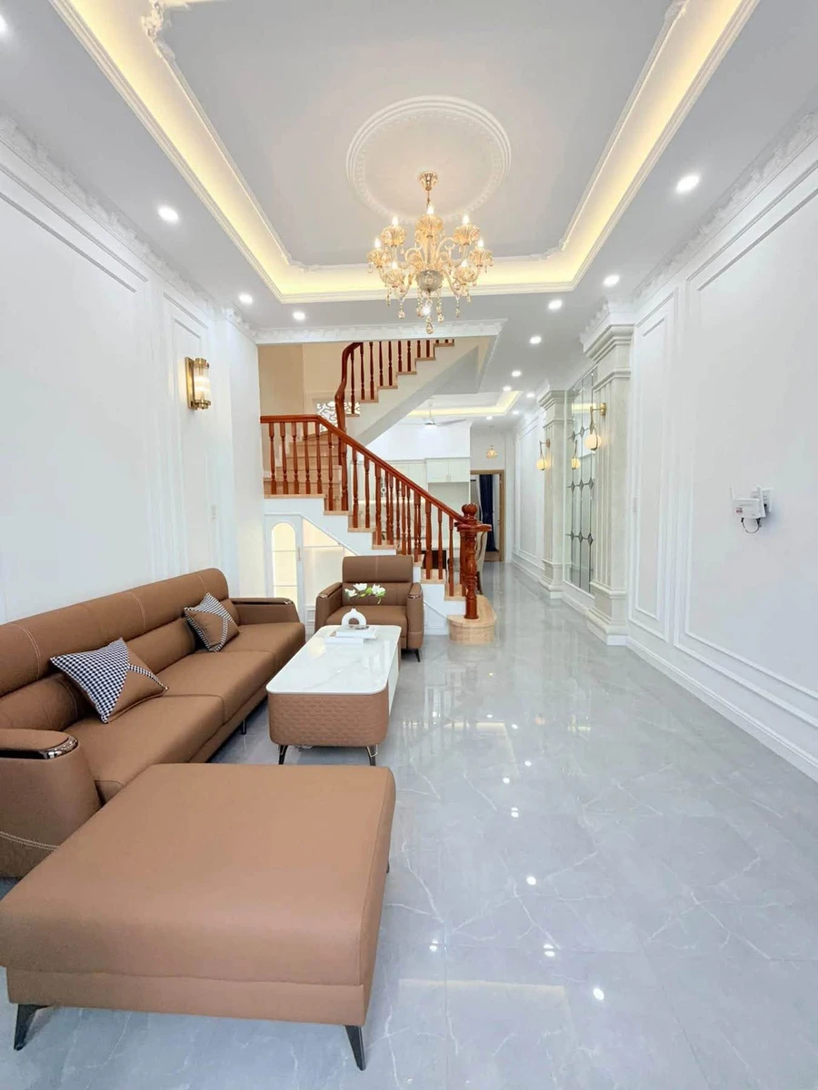 Nhà tân cổ điển 3PN, 79m² Phường 5, 3.55 tỷ - Ảnh thu nhỏ 3