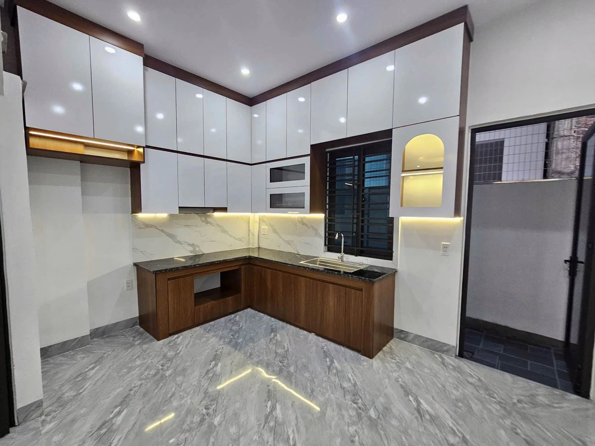 Bán nhà 3 tầng 60,8m² full nội thất ngõ Nguyễn Hữu Cầu, TP Hải Dương (nay thuộc Hải Phòng) - Ảnh thu nhỏ 5