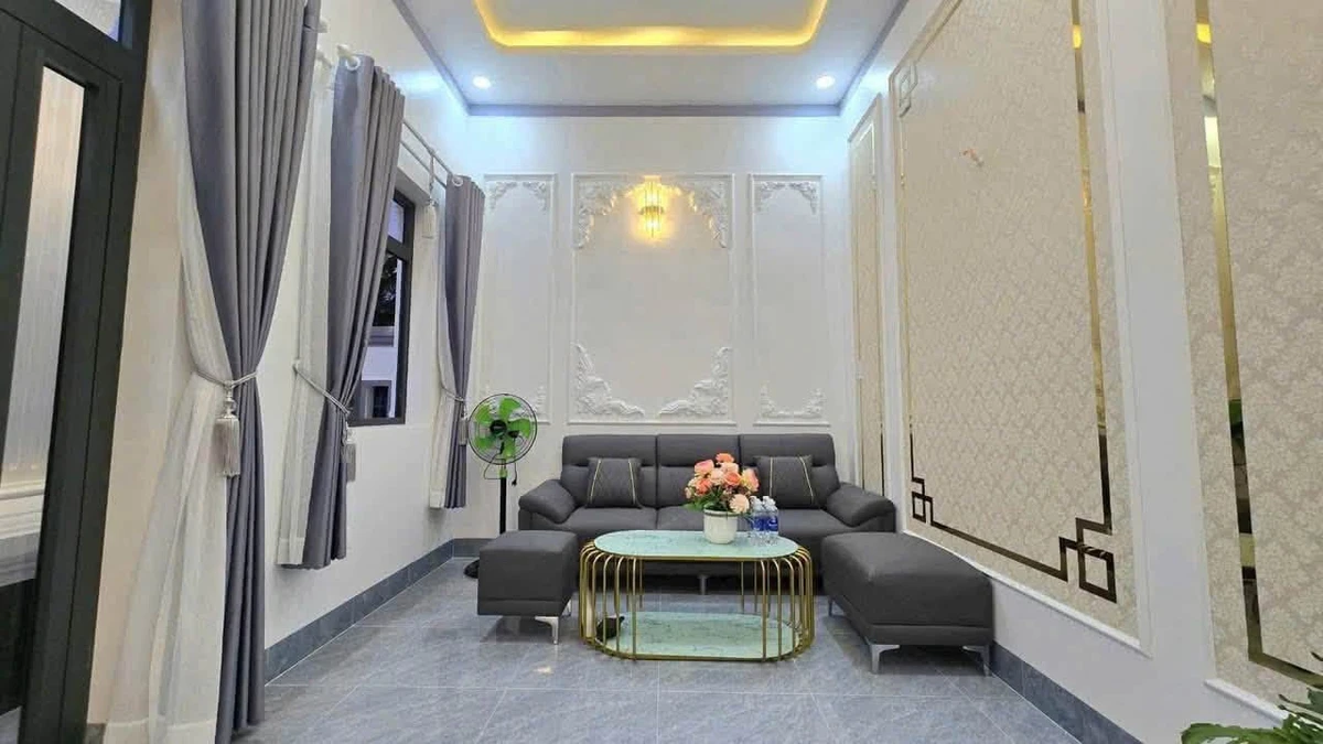 Nhà mới phong cách tân cổ điển 100m² 2PN Bình Tân - 1.5 tỷ - Ảnh thu nhỏ 3